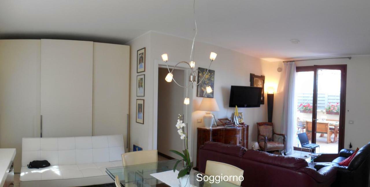B&B Zia Lelly Фано Екстер'єр фото
