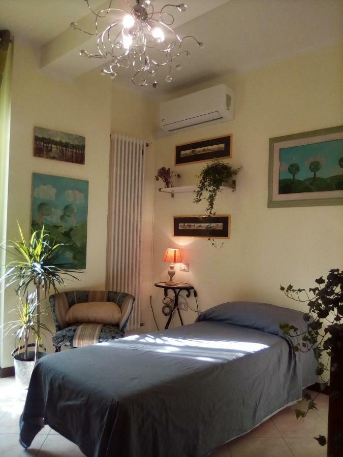 B&B Zia Lelly Фано Екстер'єр фото